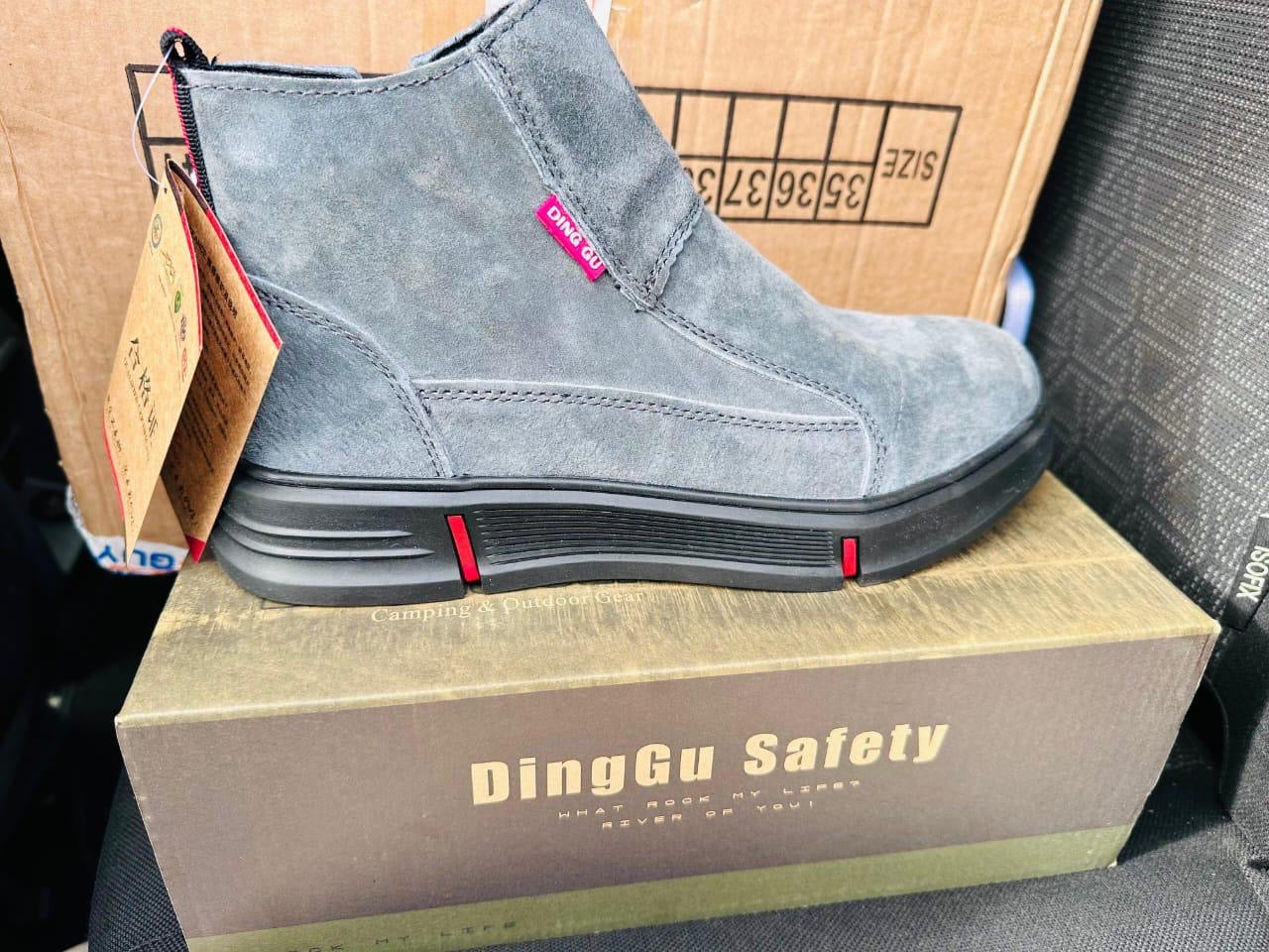 Dinggu: HUI 233- Dark Grey